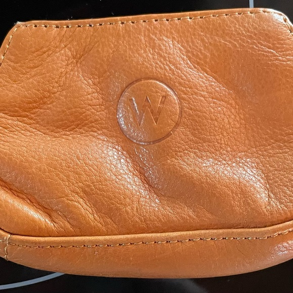 wanderer’s travel co Handbags - Wanderers Travel Co Wallet Coin Purse Leather